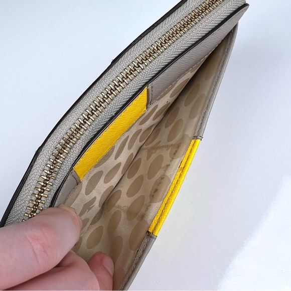 Kate Spade Long Zip Around Wallet - Picture 5 of 8